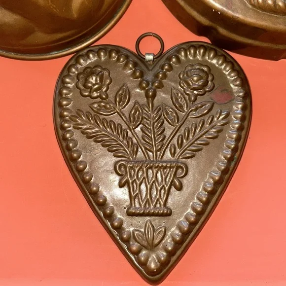 Vintage Copper Molds(3) - Picture 4 of 4